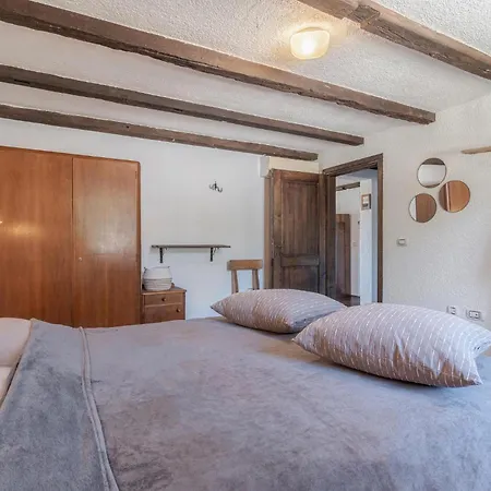 Vikendica Stunning In With Sauna *